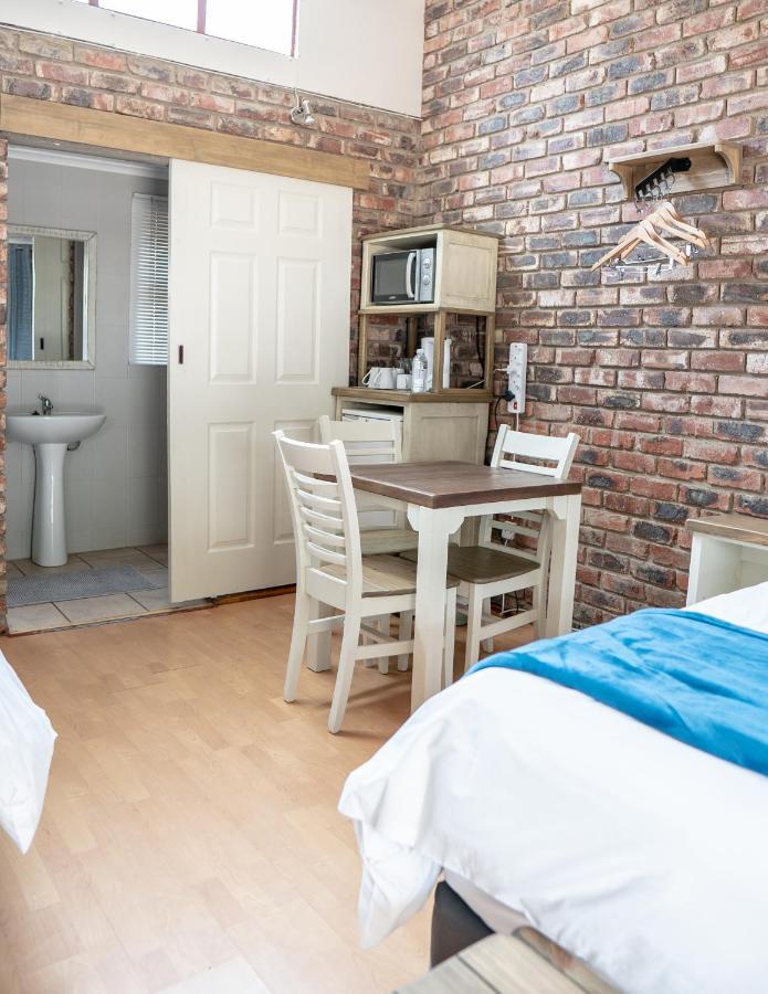 Opstal Guestfarm Hotel Potchefstroom Kültér fotó